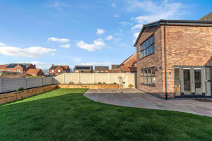 Photo 23- click for photo gallery